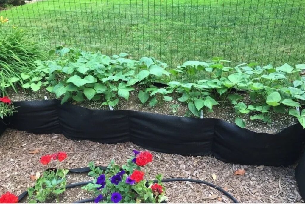 mipatex-hdpe-geomembrane-custom-raised-garden-bed